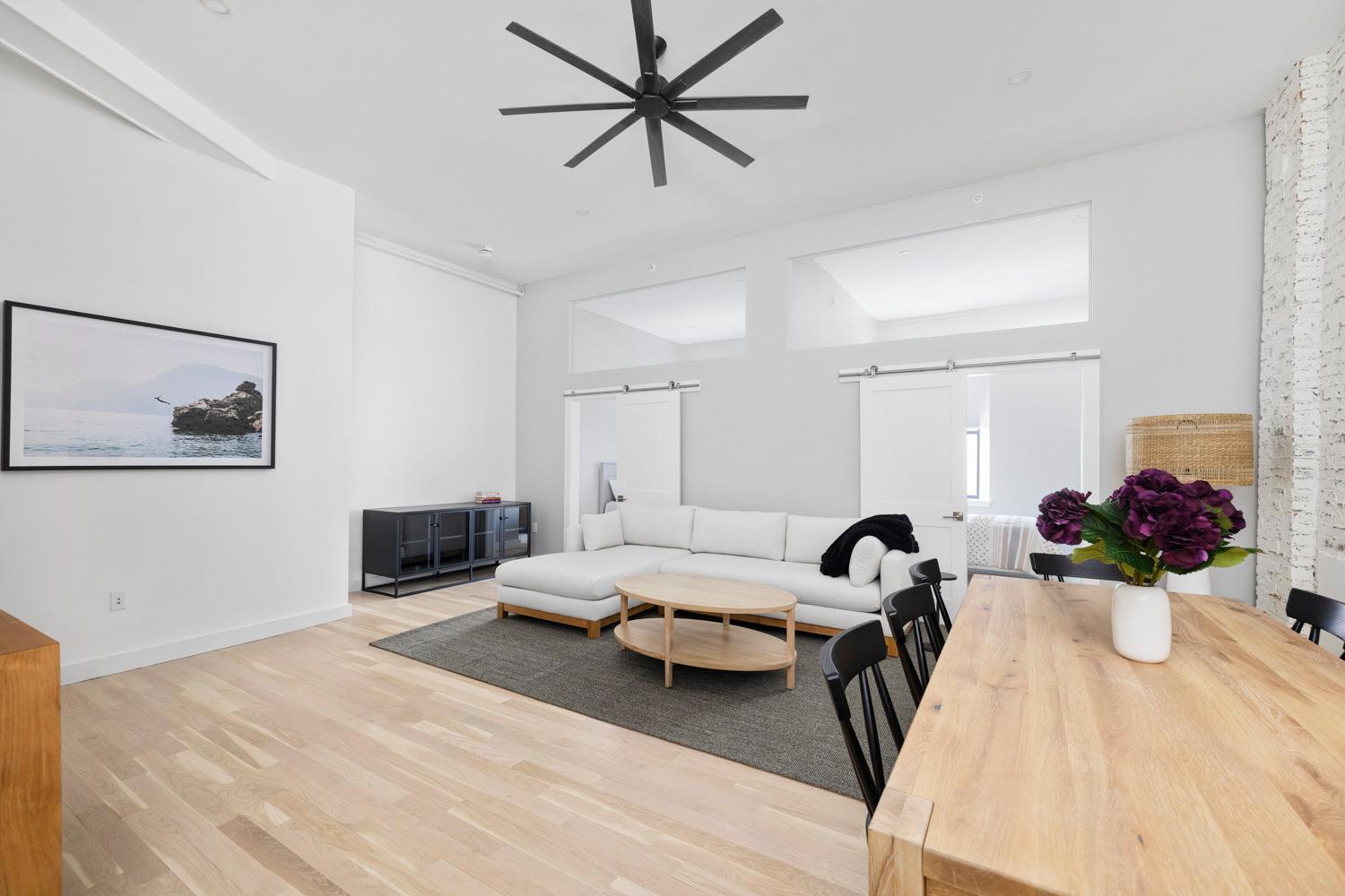 Modern Remodeled Loft In Portlands Iconic Old Port Appartement Buitenkant foto